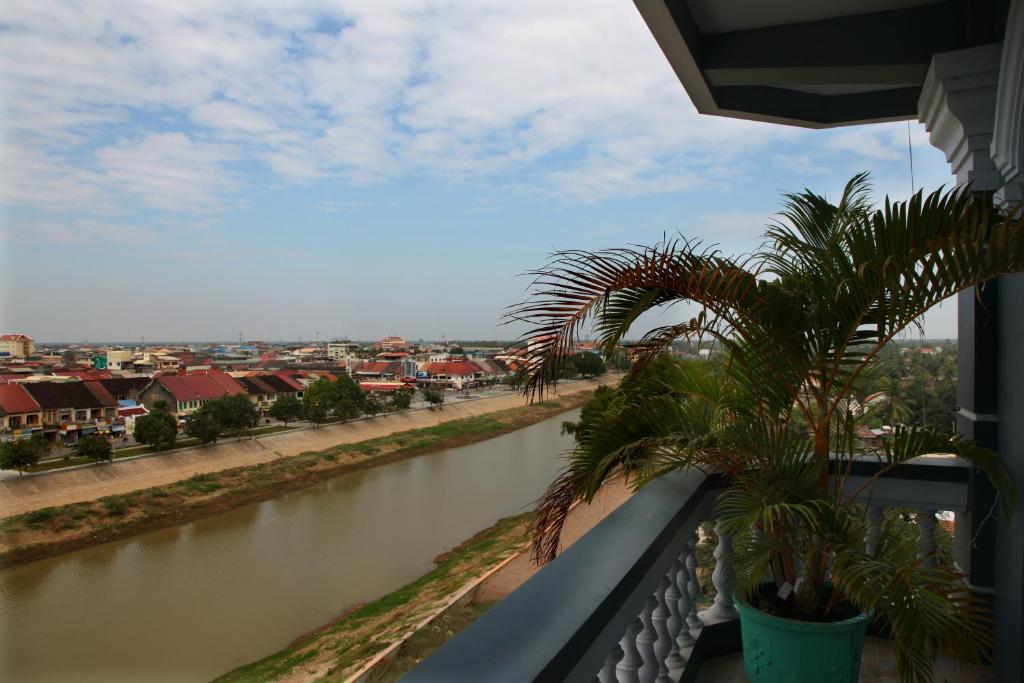 King Fy Hotel Battambang Bilik gambar