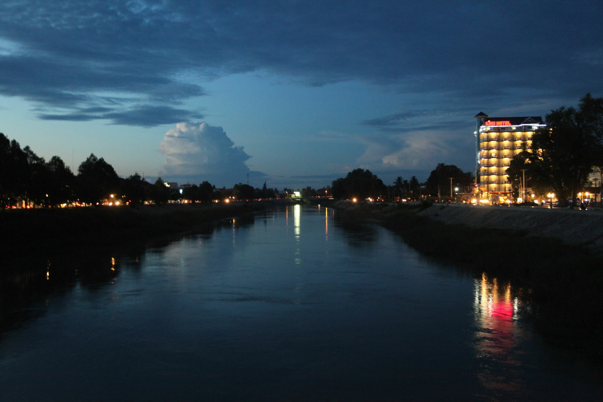 King Fy Hotel Battambang Luaran gambar